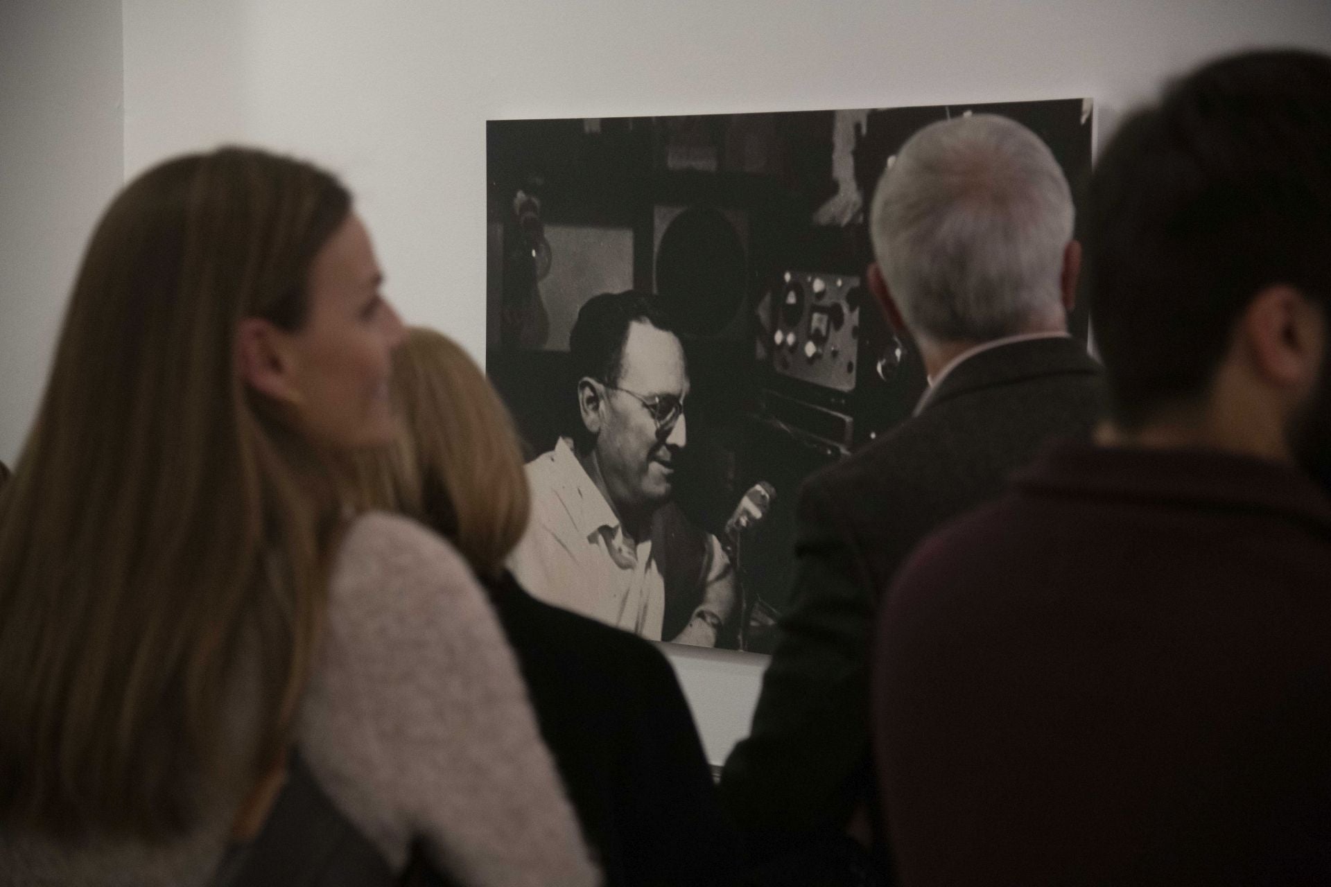 Cien años de emisiones de radio local en Cartagena